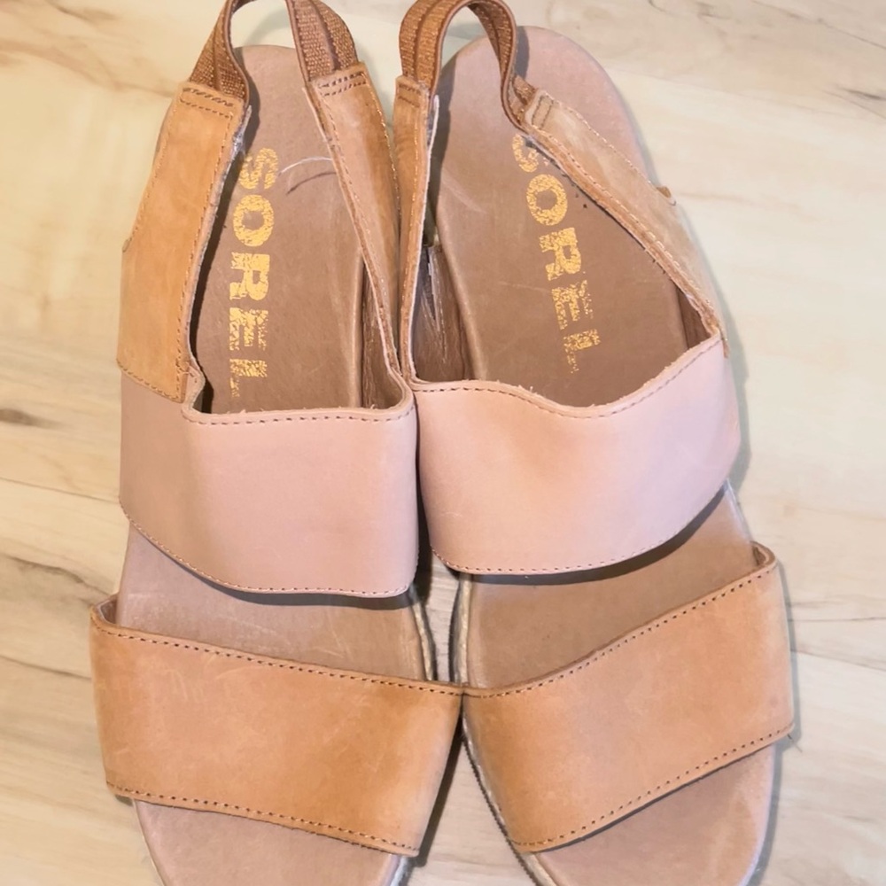 Sorel Women's Light Brown Sandals